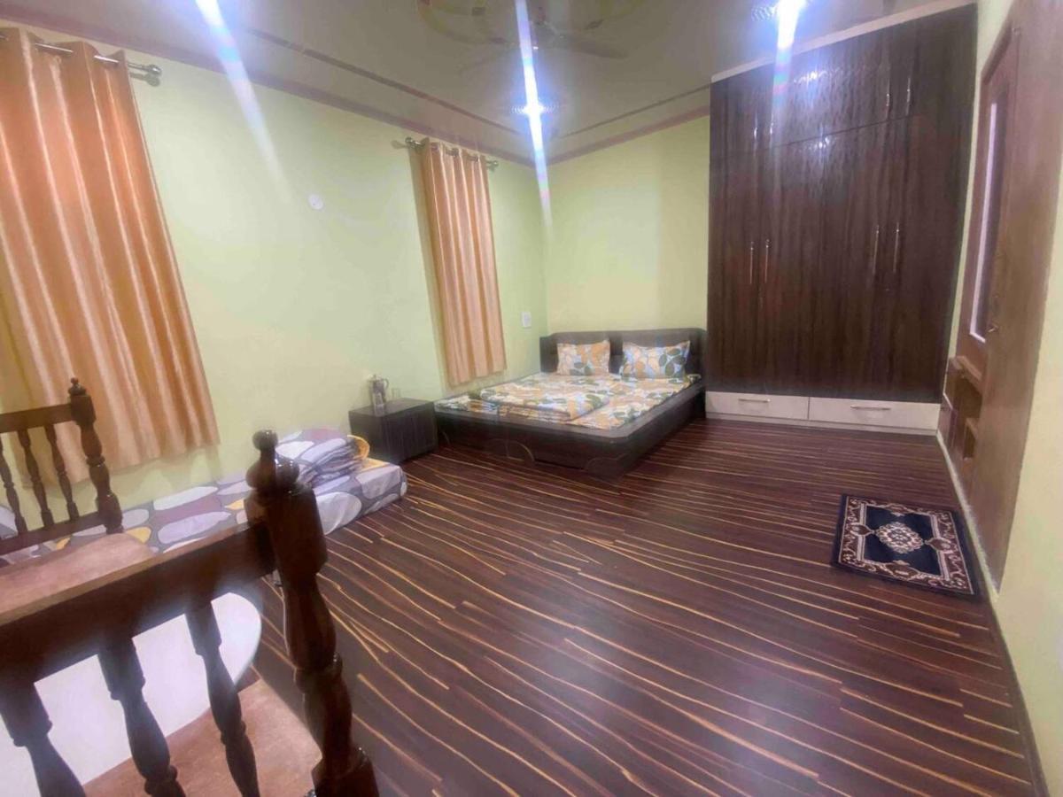 Penthouse Villa Srinagar  Exterior photo