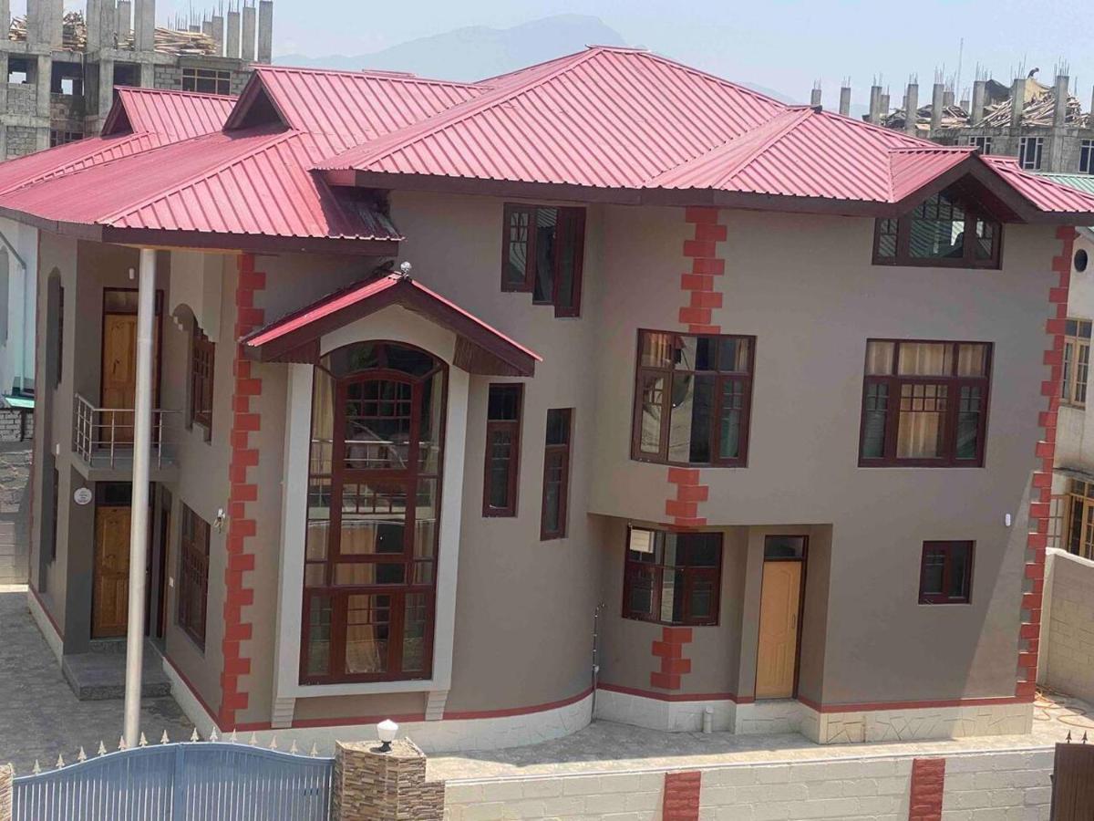 Penthouse Villa Srinagar  Exterior photo